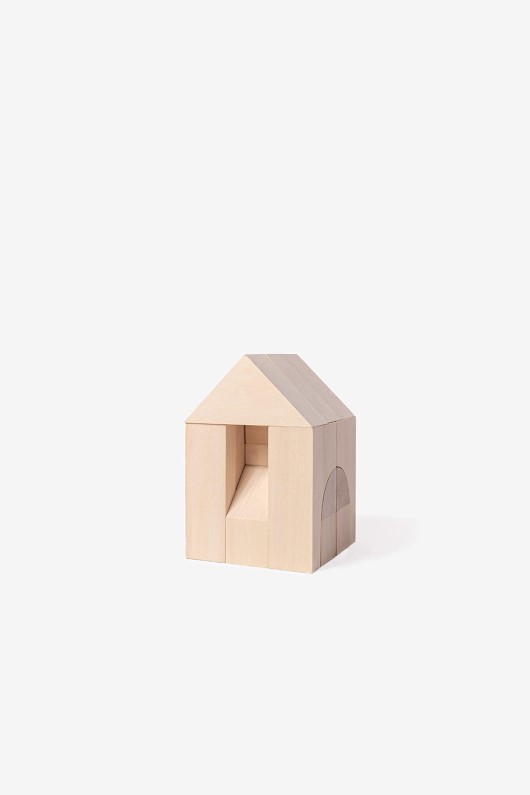 archiblocks-wooden-building-game-house-back