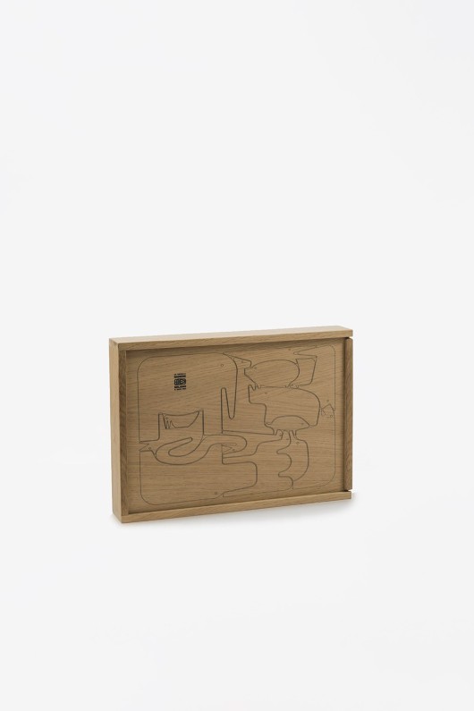 box-for-wooden-puzzle-with-animals