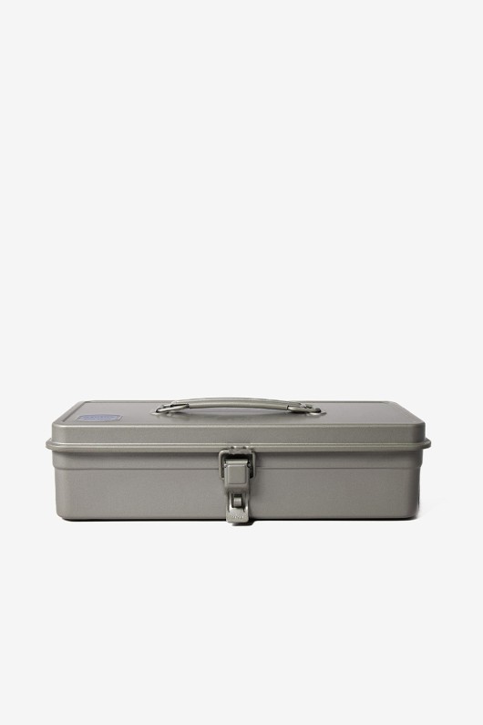 silver-toolbox-toyo-t320-front-closed