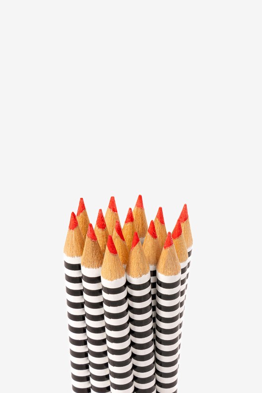 red-striped-colour-pencils-with-tips-facing-up