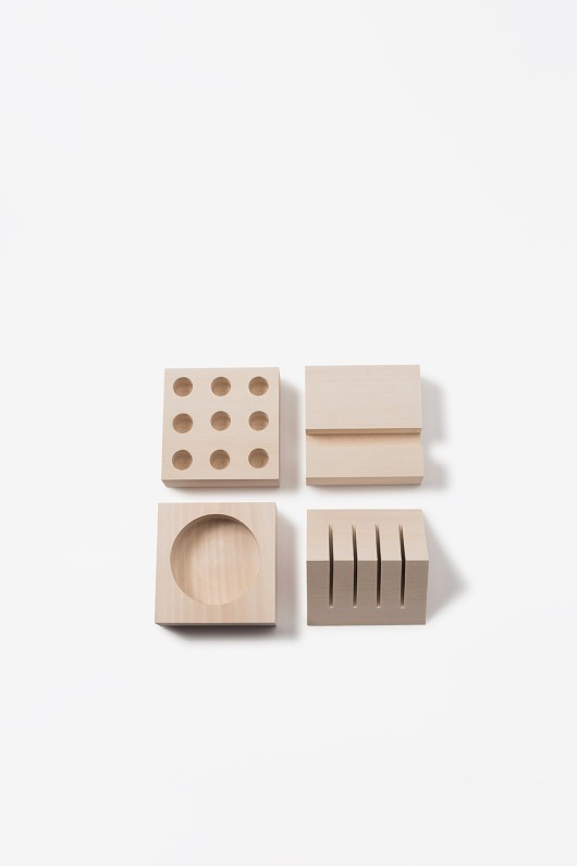 wooden-desk-organizer-unfolded-and-empty-top-view
