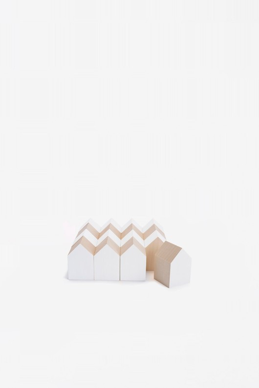 blocs-de-construction-petites-maisons-en-bois-blanc