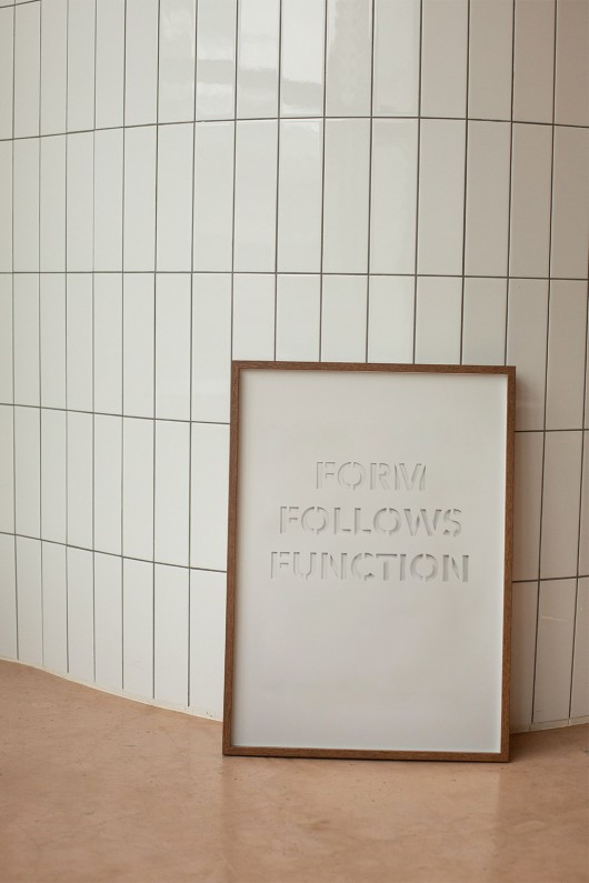 Form-follows-function-white-poster