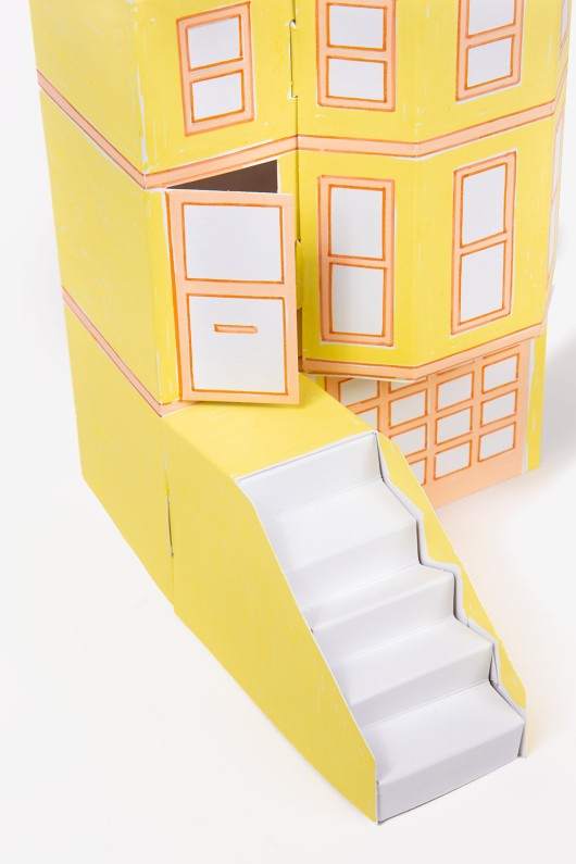 Maquette-en-papier-a-construire-San-Francisco-maison-colorie-jaune