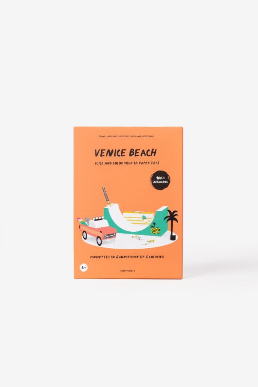 Front-facing-Venice-Beach-buildable-paper-model